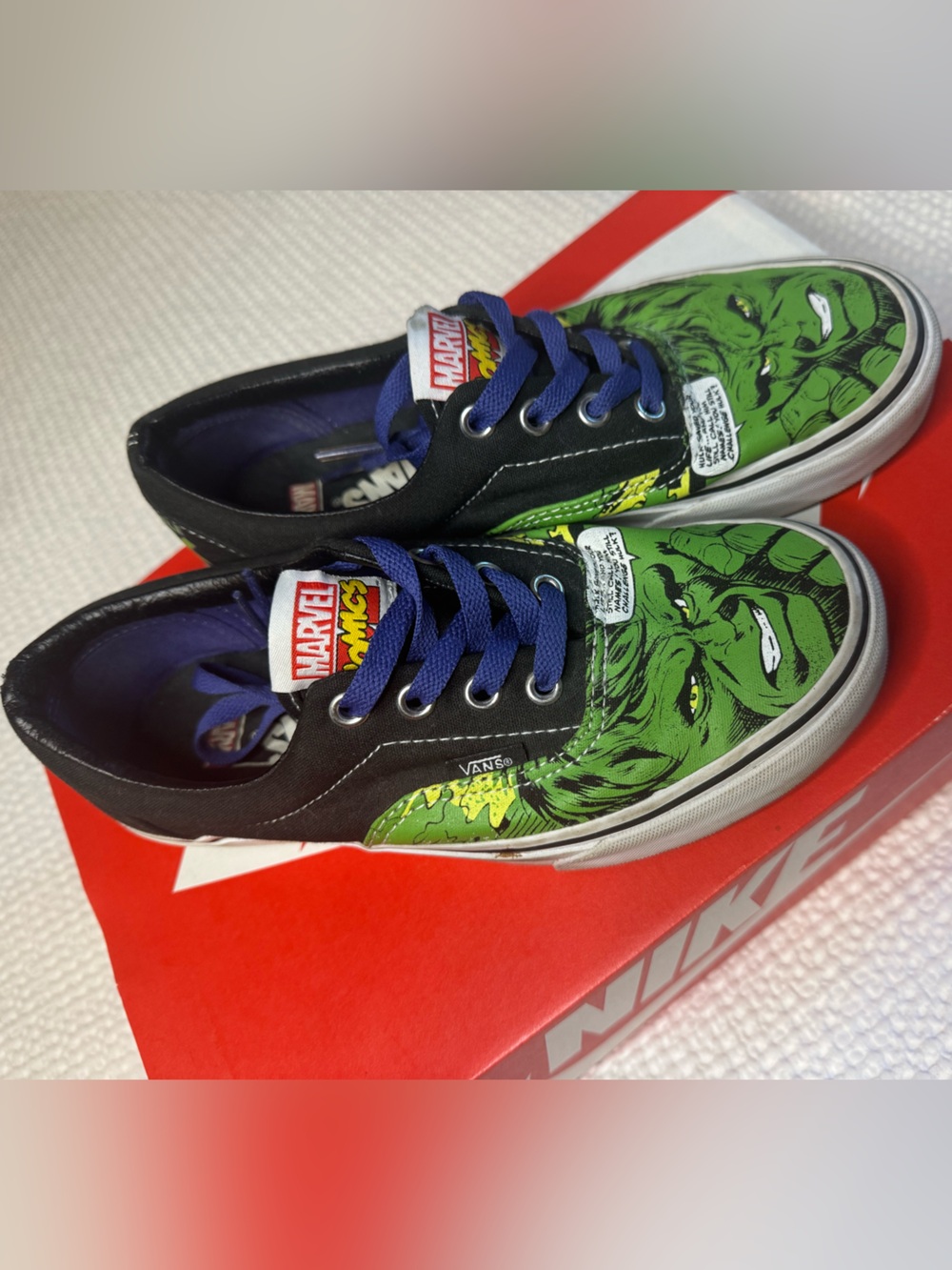 Vans Era Marvel Hulk - Size 5.5Y or 7 womens